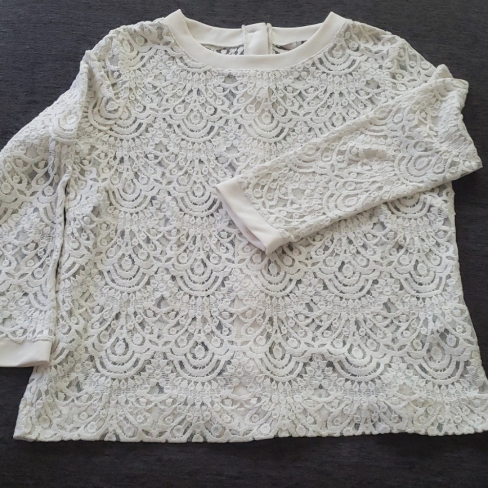 Banana republic lace blouse
